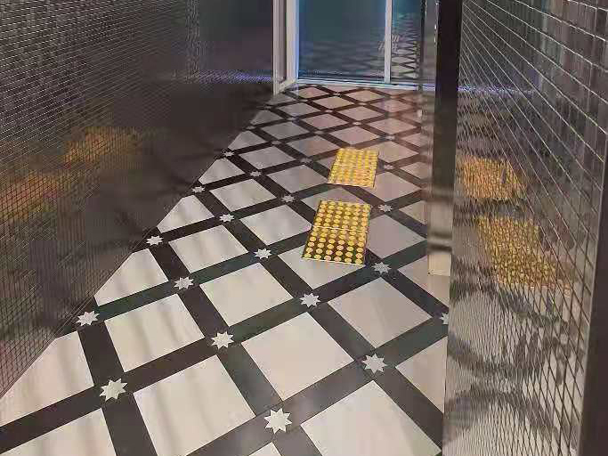 Cloth Store in Vietnam (2)