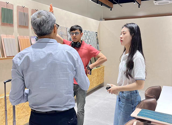 India Customers Visit WIFi Ceramics1